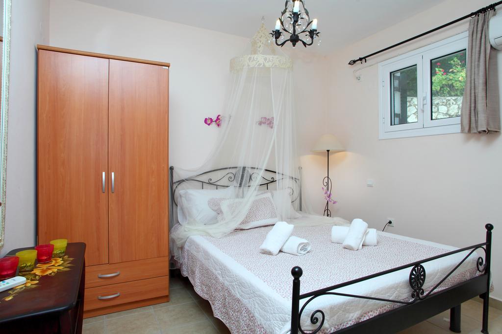 Orizzonte Apartments Lefkada Apolpaina Экстерьер фото